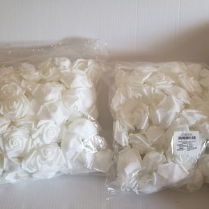 Artificial white roses head